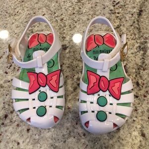 Adorable White Mini-Melissa Shoes size 6